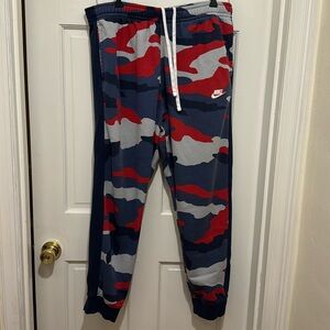 EUC 2000s Era Black Tag Nike Camo Sweatpants Size XXL